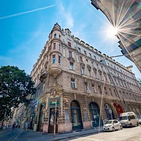 Astoria بودابست