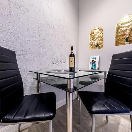 Astoria Apartament